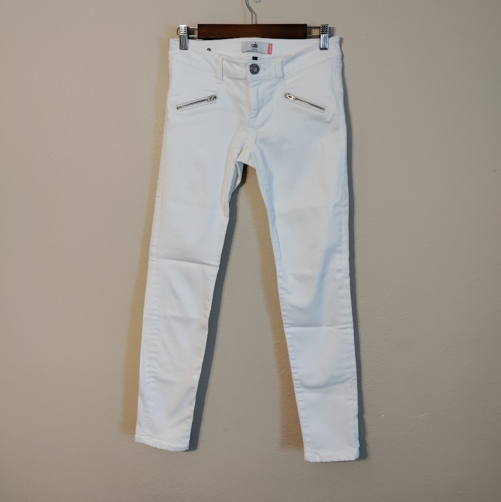 Women's White Slim Fit Jeans